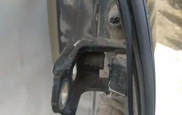 Renault Scenic II - Grand scenic II Rear door lower hinge