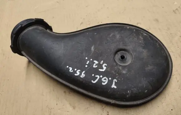 Jeep Grand Cherokee Air intake duct part 53009266