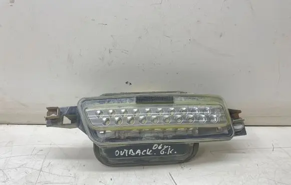 Subaru Outback Reverse light 23620794