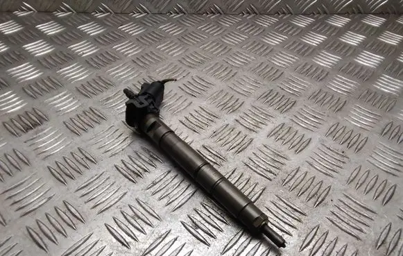Audi A4 S4 B7 8E 8H Fuel injector 0445115024 059130277S