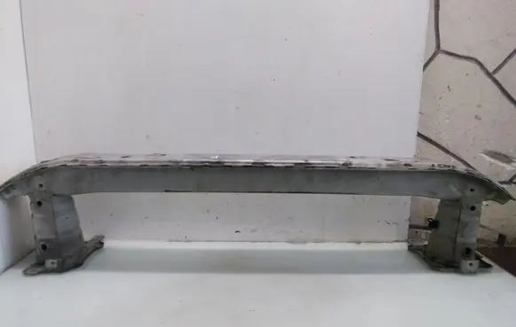 Volvo V50 Front bumper cross member