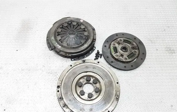 Volkswagen Polo III 6N 6N2 6NF Clutch set kit 062141033P