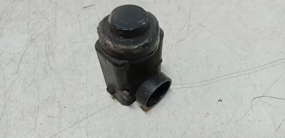 Mercedes-Benz C W203 Front parking sensor holder (PDC) 0015427418