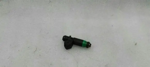 Mercedes-Benz S AMG W221 Fuel injector A2750780249