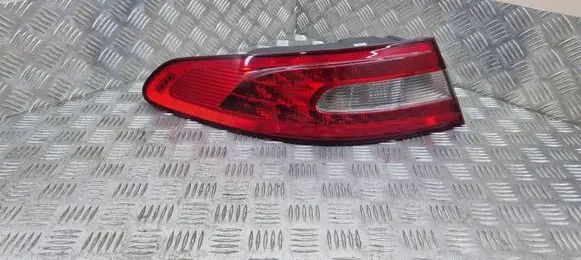Jaguar XF X250 Rear/tail lights 8X2313405BD