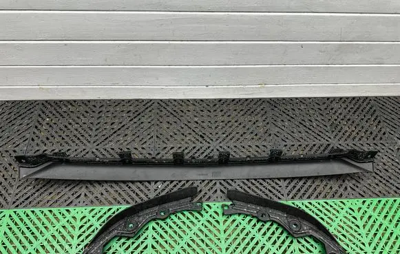 BMW M8 F91 F92 G14 G15 Front bumper lip 8081763 15067010