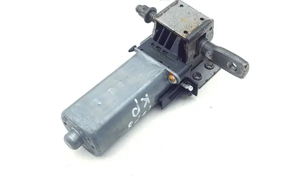 Mercedes-Benz ML W166 Seat adjustment motor D351801 986299104 270112000305