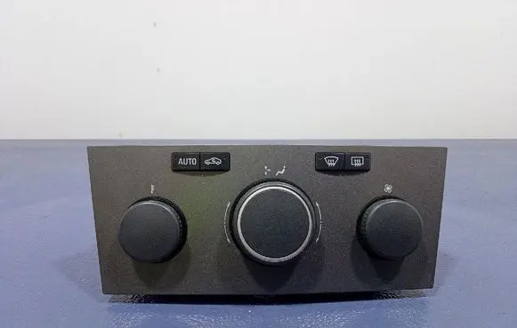 Opel Astra H Climate control unit 13122963