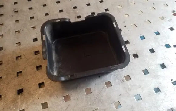KIA Sportage Other interior part X898941F000