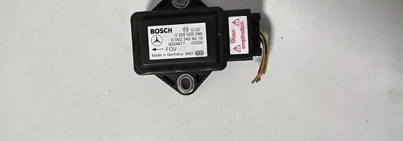 Mercedes-Benz E W211 ESP acceleration yaw rate sensor A0025426618 0265005246 0024877