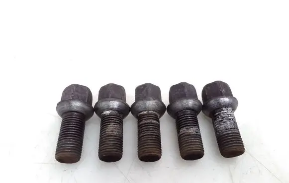 Bentley Continental Nuts/bolts 