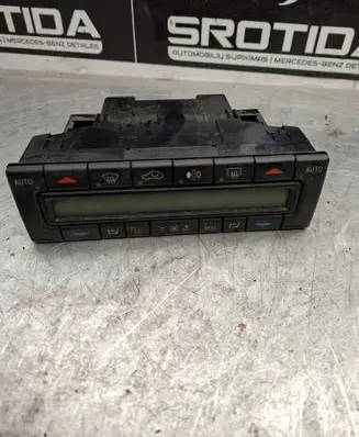 Mercedes-Benz E W210 Climate control unit 2108302385