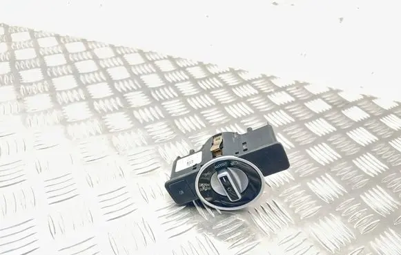 Mercedes-Benz C W204 Light switch A2129050551