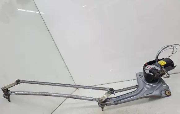 Renault Megane I Front wiper linkage and motor 8200028403 53554902