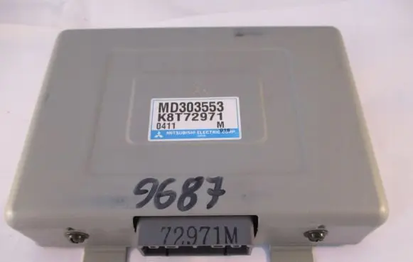 Mitsubishi Space Wagon Engine control unit/module K8T72971 MD303553