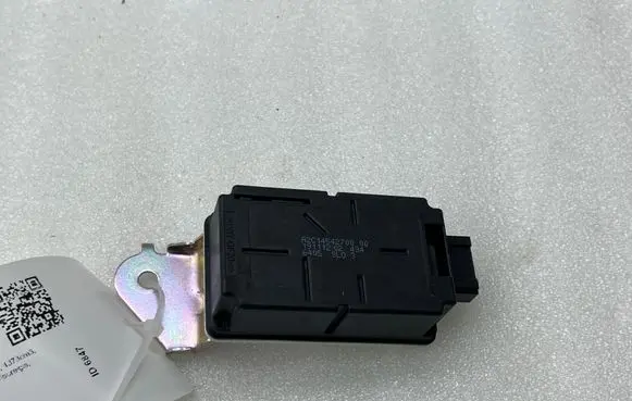 Suzuki Vitara (LY) ESP acceleration yaw rate sensor 3716061M11