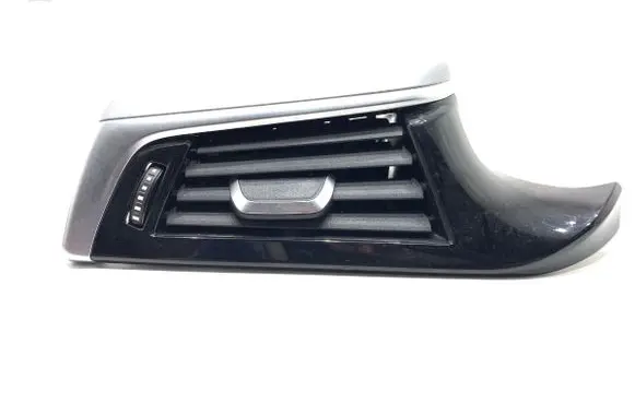 BMW 5 G30 G31 G38 Rear air vent grill 9329545