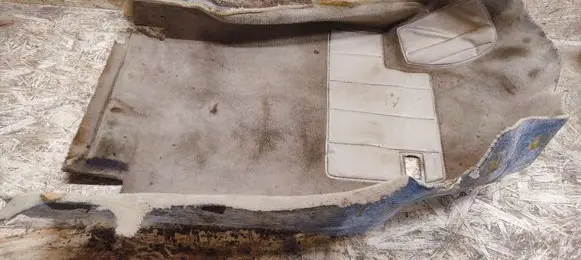 Porsche 944 Front floor carpet liner 
