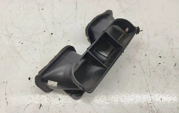 Skoda Fabia Mk1 (6Y) Air intake hose/pipe 6Y1819363 6074CZ