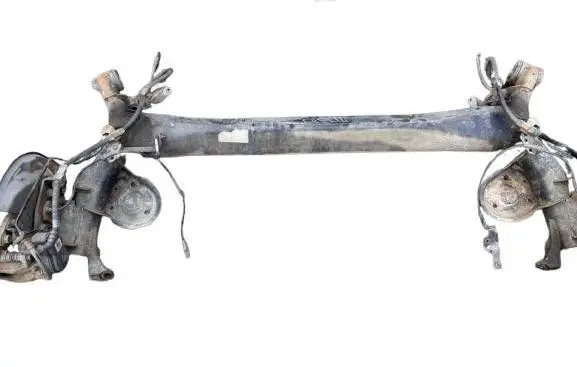Nissan Qashqai Rear axle beam with reductor 