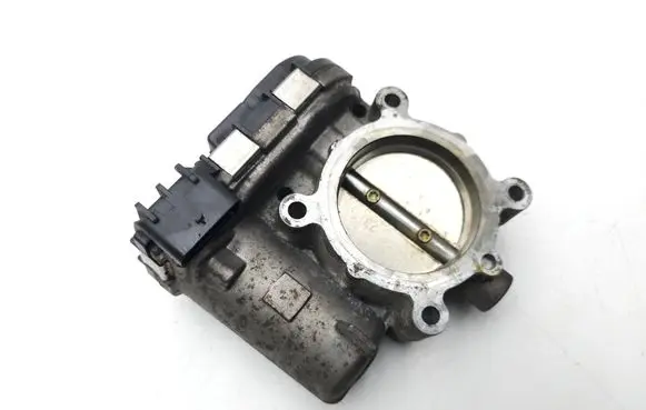 Mercedes-Benz B W246 W242 Throttle valve A2701410025 004A