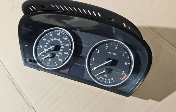 BMW X5 E70 Speedometer (instrument cluster) 6976284 010612