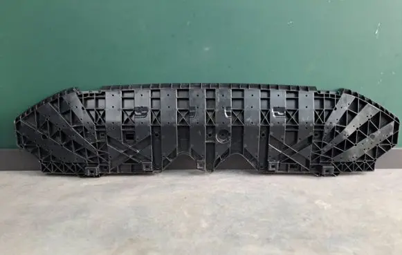Toyota Aygo X Engine splash shield/under tray 52618-0H0500