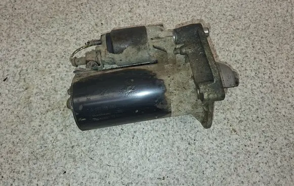 BMW 1 F20 F21 Starter motor 0001138062
