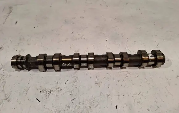 Opel Meriva B Camshaft 55562231