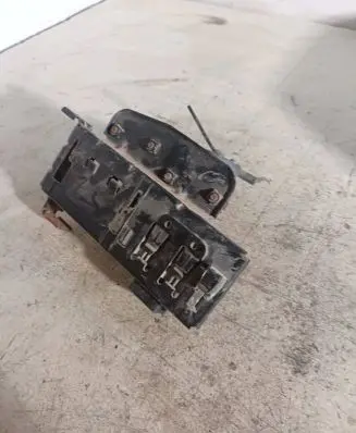 Coolant fan relay