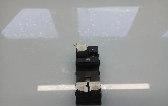 Volkswagen Touran I Electric window control switch 1K4959857 209506S