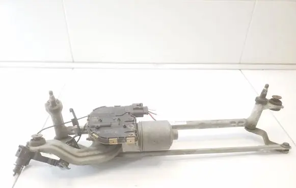 Volkswagen Golf VII Front wiper blade arm 5G1955119A 5G1955023C