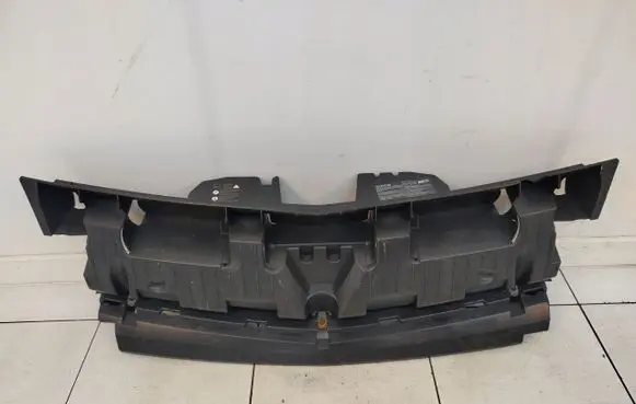 Renault Kangoo II Front bumper lower grill 8200436706