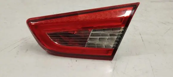 Maserati Ghibli Tailgate rear/tail lights 06700046630