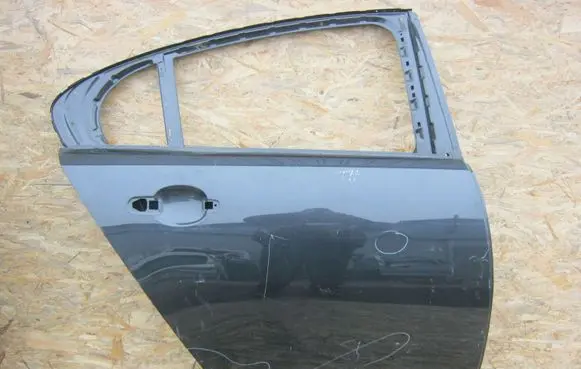 Jaguar XF X250 Rear door