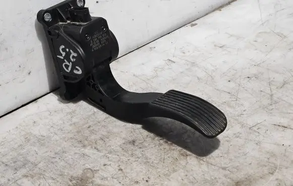 Volkswagen Crafter Accelerator throttle pedal A9063000404 0280755023