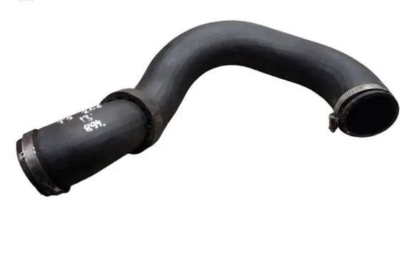 Volkswagen Transporter - Caravelle T5 Intercooler hose/pipe 7E0145980