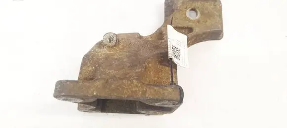 Land Rover Discovery 3 - LR3 Engine mounting bracket KKU500590 4H226037AA