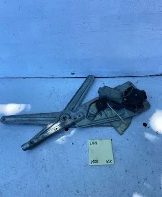 Renault Twingo I Front door window regulator with motor 