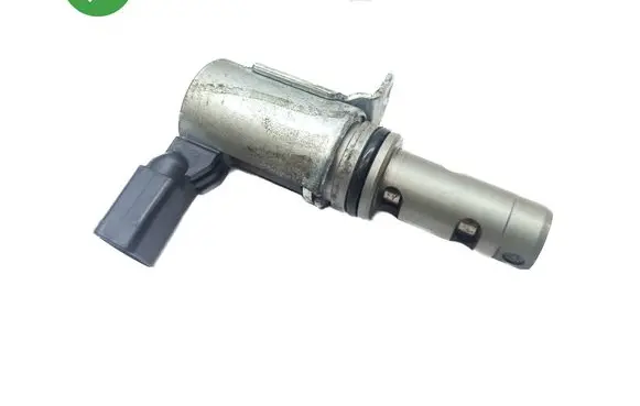 Volkswagen Eos Camshaft vanos timing valve 03C906455A 03C906455