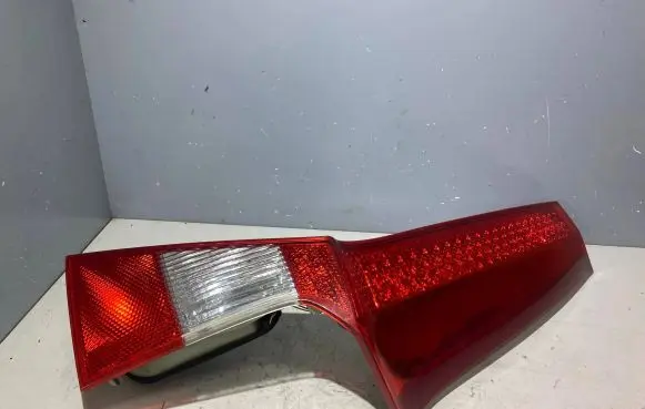 Volvo XC70 Rear/tail lights 164398
