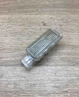 Audi A8 S8 D3 4E Other interior light 4B0947415B