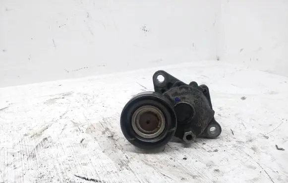 KIA Sportage Generator/alternator belt tensioner 252312A200