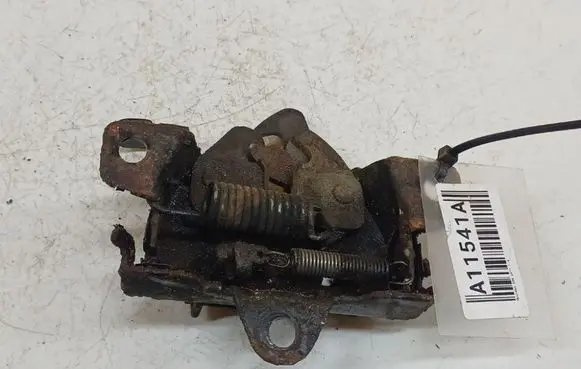 Hyundai i30 Engine bonnet/hood lock/catch