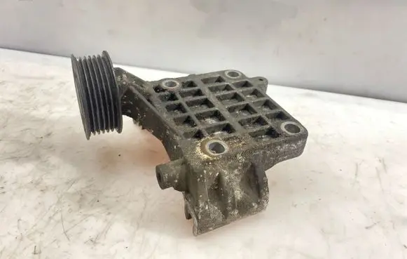 Audi A6 S6 C6 4F Generator/alternator bracket 059903143S