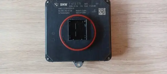 BMW 7 G11 G12 LED ballast control module 7472771