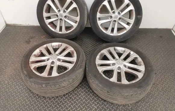 Nissan Juke I F15 R17 alloy rim 40300BR07A