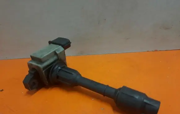 Nissan Pathfinder R50 High voltage ignition coil 224484W011