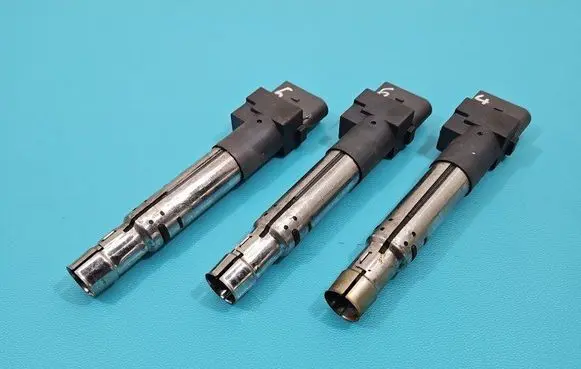 High voltage ignition coil