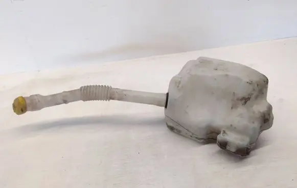 Renault Scenic II - Grand scenic II Windshield washer fluid reservoir/tank 8200104706 8200104705
